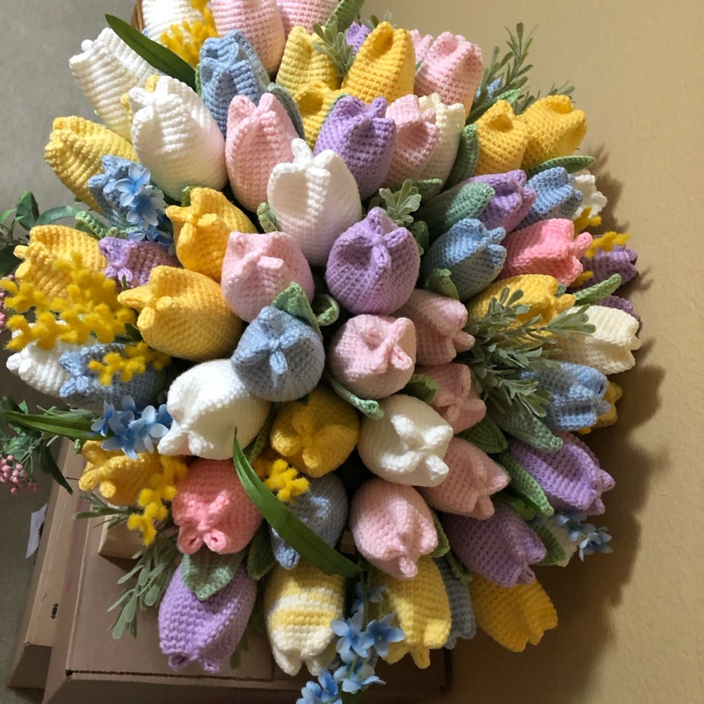 Colorful Knitted Tulip Bouquet. Spring/Easter crochet tulips